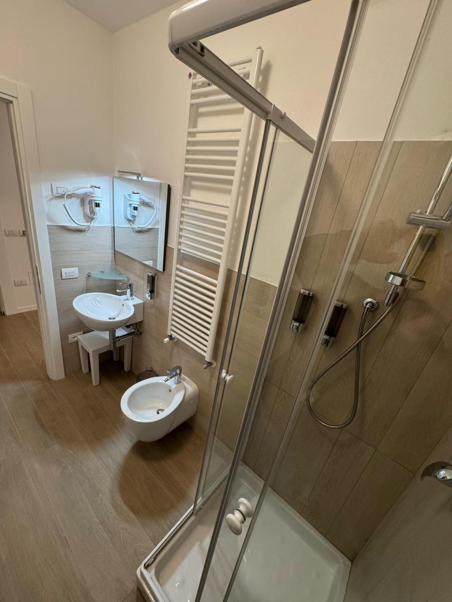 סנטה מריה די סאלה Hotel Villa Mary מראה חיצוני תמונה