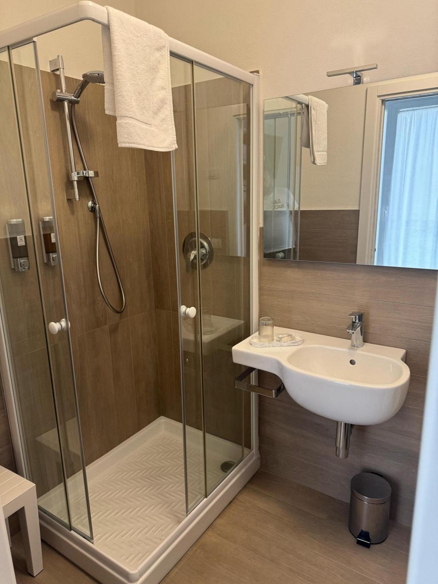 סנטה מריה די סאלה Hotel Villa Mary מראה חיצוני תמונה